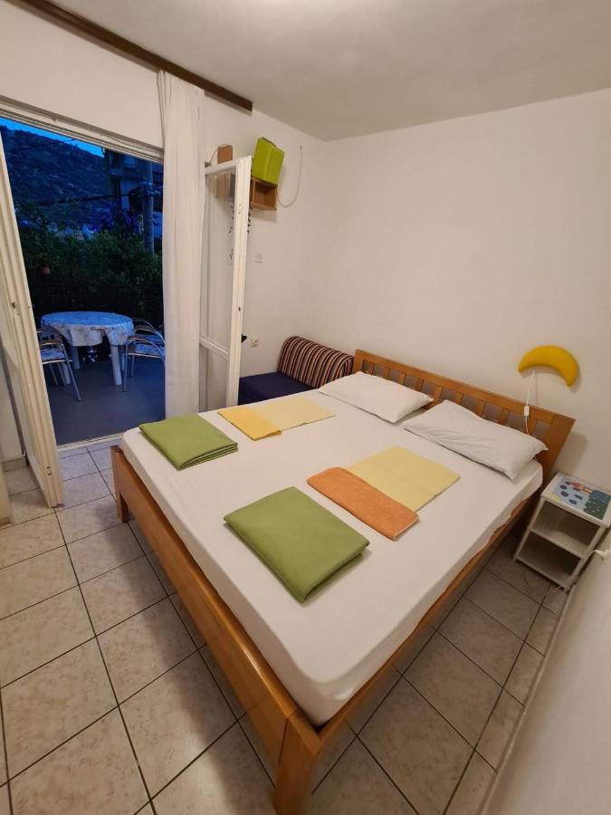 Apartments Iva I Marko Marina Exterior photo
