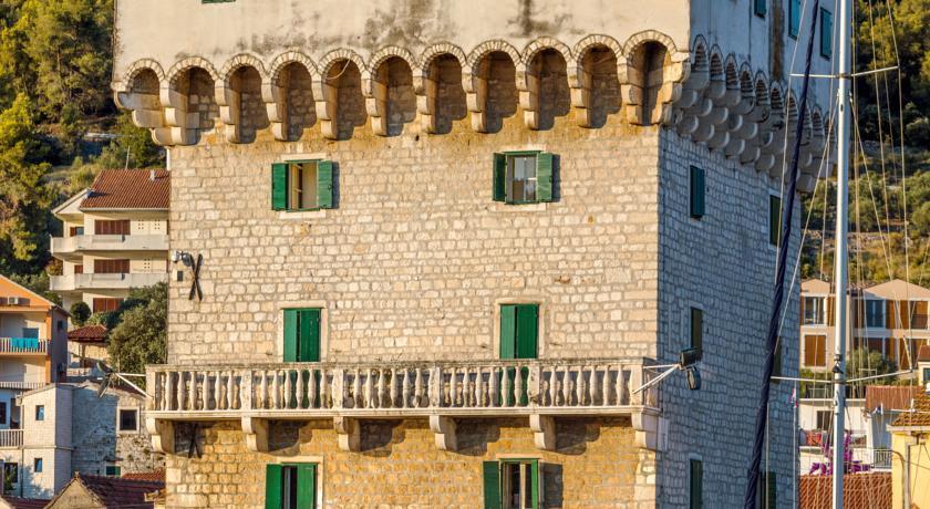 Apartments Iva I Marko Marina Exterior photo